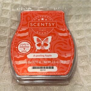 A-peeling Apple Scentsy Bar